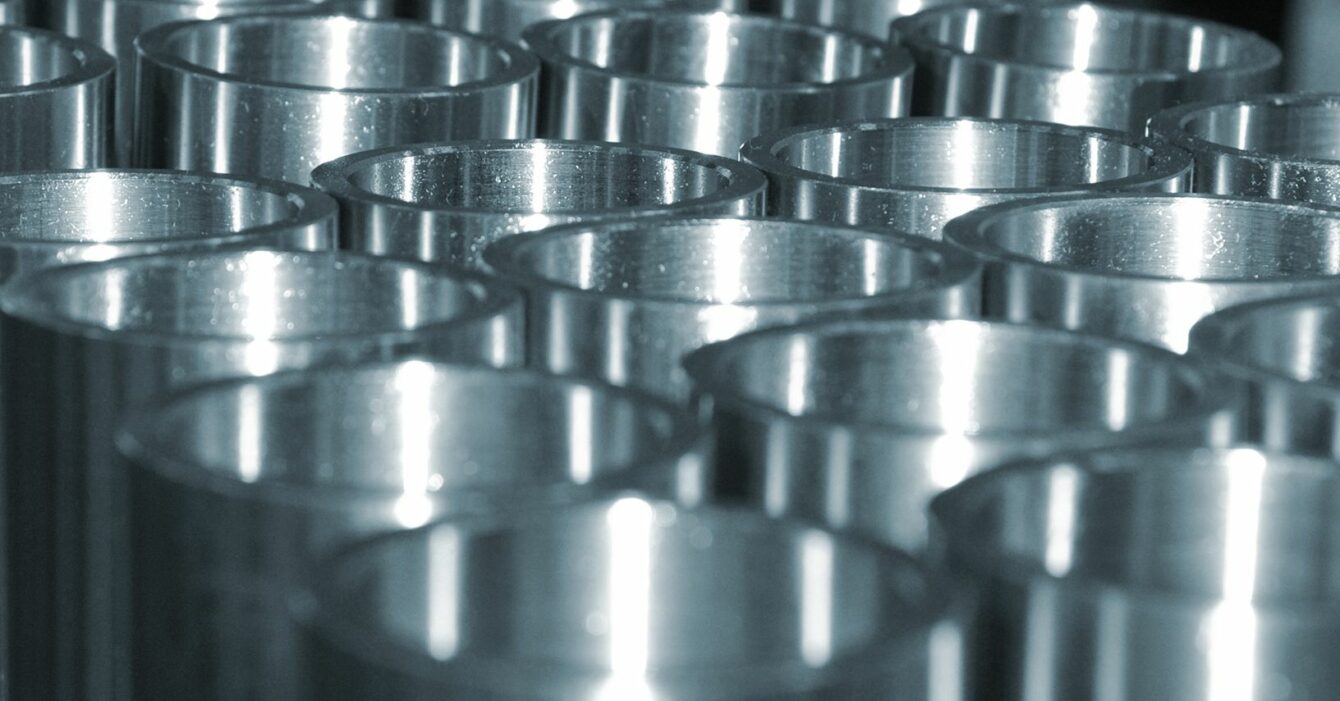 steel-pipes-put-together steel-pipes-put-together